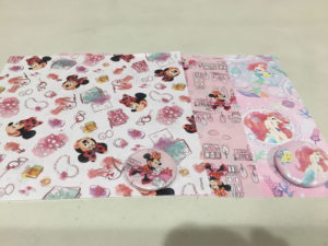 100円ショップのミニーマウスの折り紙